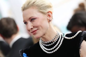 Η μάσκα ομορφιάς που λατρεύουν οι γυναίκες άνω των 50