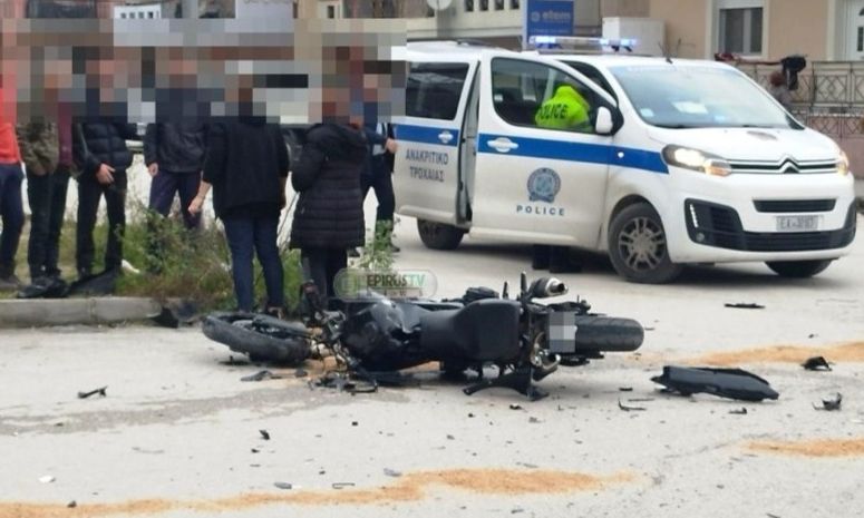 Τροχαίο στα Ιωάννινα: Σοβαρά τραυματισμένος 20χρονος δικυκλιστής (ΦΩΤΟ)