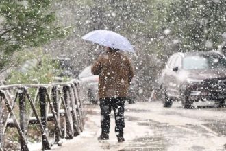Έρχεται πολύ χιόνι - Θα το στρώσει μέσα στις πόλεις