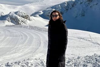 Όλγα Κεφαλογιάννη: H απόδραση στα Τρίκαλα και η επίσκεψη στο χιονοδρομικό Παρνασσού