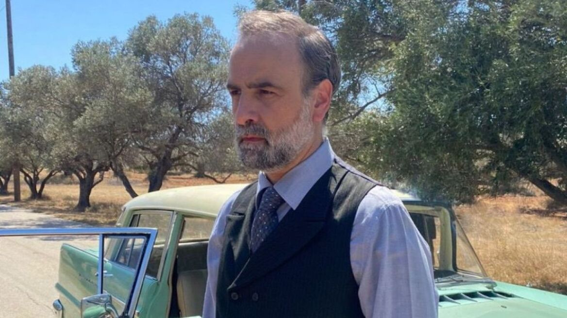 «Έσπασε» ο Δημήτρης Παπανικολάου: «Μου ζήτησε να του ορκιστώ πως θα γίνω ηθοποιός και του το ορκίστηκα»