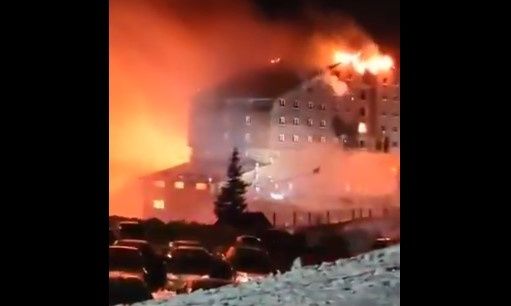 Τουρκία: 10 νεκροί και 32 τραυματίες από φωτιά σε χιονοδρομικό κέντρο ΒΙΝΤΕΟ