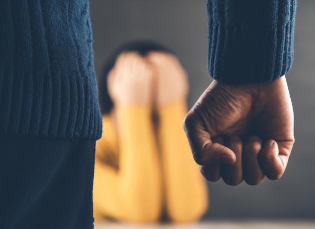 "Καμπάνα" Δικαστηρίου σε άνδρα για σωματική βλάβη και απειλή σε βάρος της συζύγου