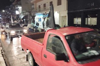 Αγροτικές κινητοποιήσεις: Μηχανοκίνητη πορεία στο κέντρο του Αιγίου (ΦΩΤΟ)