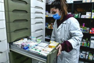 Πρεμιέρα για το νέο σύστημα ηλεκτρονικής συνταγογράφησης - Τέλος τα κουπόνια από τα φάρμακα