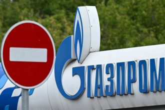 Ρωσία: Σταματάει τη μεταφορά φυσικού αερίου προς την Κεντρική Ευρώπη – Η αντίδραση της ΕΕ