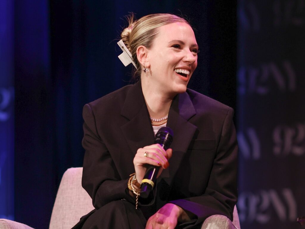 Scarlett Johansson: Ξεκίνησε να δίνει συμβουλές για ραντεβού στην κόρη της