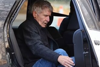 Σοκαρισμένος ο Χάρισον Φορντ εγκαταλείπει το σπίτι του