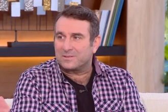 Ηλίας Βαλάσης για τα δύσκολα παιδικά χρόνια: Έκανα δύο δουλειές από τα 12 μου χρόνια