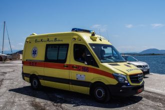 Κορινθία: «Ήταν στα χωρίσματα και ήταν πολύ στεναχωρημένη» – Μαρτυρίες για την 50χρονη που βρέθηκε νεκρή στη θάλασσα