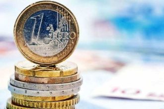 Ενίσχυση μισθών σε ιδιωτικό και δημόσιο τομέα - Νέος κατώτατος από τον Απρίλιο