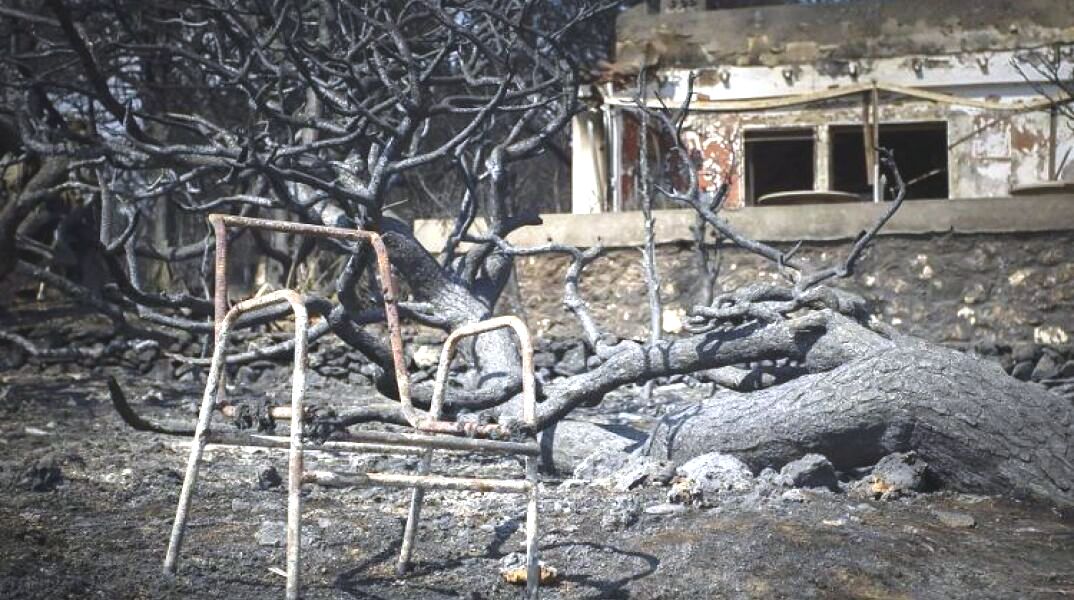 Δίκη για το Μάτι: Δεν αποδέχεται ευθύνες για τη διαχείριση της πυρκαγιάς ο τότε υπαρχηγός της Πυροσβεστικής