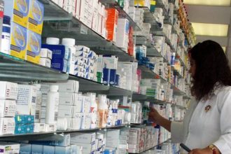 Άμεσες προσλήψεις για τα φαρμακεία του ΕΟΠΥΥ μέσα στα επόμενα 24ωρα - Τι αλλάζει στη διανομή φαρμάκων υψηλού κόστους