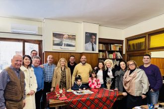 Ιάσονας Φωτήλας: Έκοψε την πίτα στο πολιτικό του γραφείο στην Πάτρα