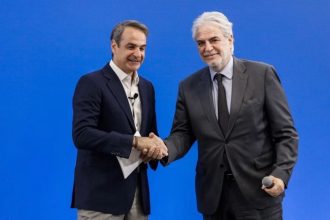 Σύσκεψη Στυλιανίδη – Μητσοτάκη για τις τιμές στα ακτοπλοϊκά εισιτήρια