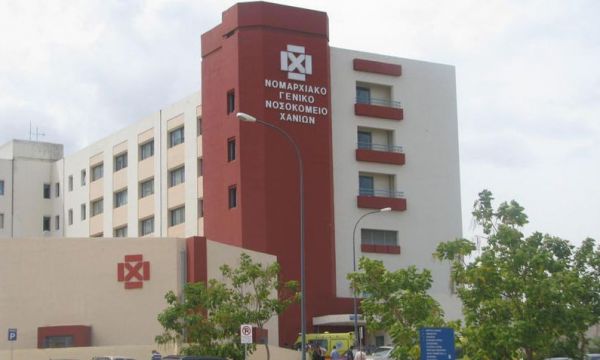 Στο νοσοκομείο 14χρονη έπειτα από κατανάλωση αλκοόλ