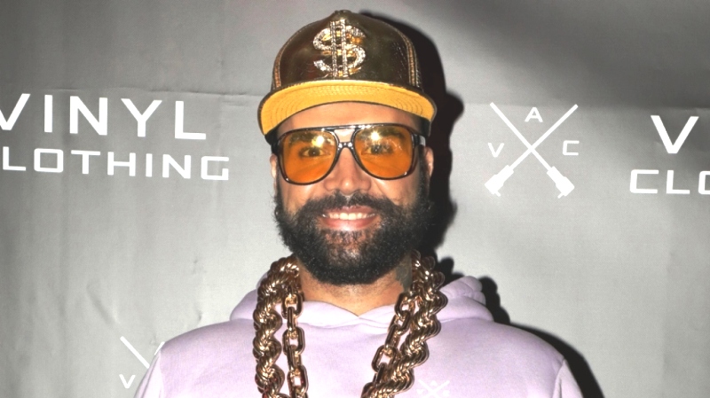 Περικλής Κονδυλάτος: Οι γυναίκες πρέπει να ρωτάνε και τους άντρες για την άμβλωση