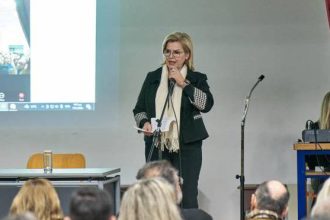 Η Αντιπεριφερειάρχης Γ. Ντάτσικα στην κοπή της πίτας του «Καλλίπολις» και σε ημερίδα για τις «Διεθνείς Πολιτικές στον Τομέα των Εξαρτήσεων»