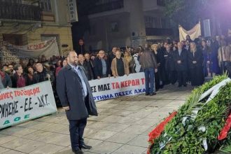 Ο Βασίλης Αϊβαλής στην συγκέντρωση για το Νίκο Τεμπονέρα