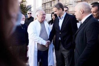 Μητσοτάκης: Η Υγεία αλλάζει βήμα-βήμα
