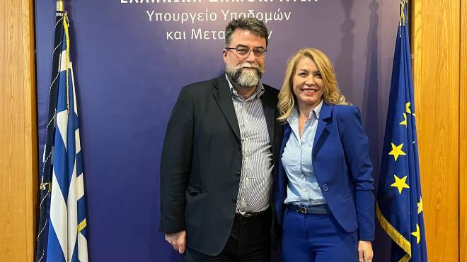 Γιώτα Παυλοπούλου: Συνάντηση στο υπουργείο υποδομών και μεταφορών