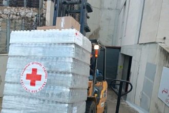 Ελληνικός Ερυθρός Σταυρός: Παρέδωσε σημαντική ανθρωπιστική βοήθεια στο Λίβανο για τους εκτοπισμένους