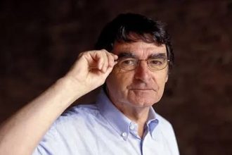 Απεβίωσε ο συγγραφέας Ντέιβιντ Λοτζ