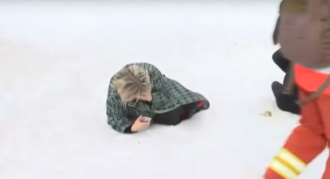 Σέλι Ημαθίας: Πανηγυρισμοί στο χιονοδρομικό κέντρο μετά τον εντοπισμό του 23χρονου – Σε κλάματα ξέσπασε η θεία του