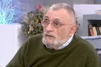 Θλίψη στο καλλιτεχνικό κόσμο: Πέθανε ο Ιάσονας Τριανταφυλλίδης σε ηλικία 61 ετών