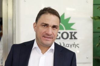Τσουκαλάς σε Μαρινάκη για τα Τέμπη: Μην υποτιμάτε τη νοημοσύνη των πολιτών