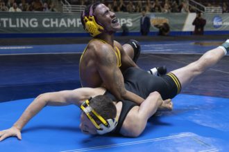 Το επίσημο τρέιλερ της ταινίας “Unstoppable” και η ημερομηνία πρεμιέρας στη μικρή οθόνη