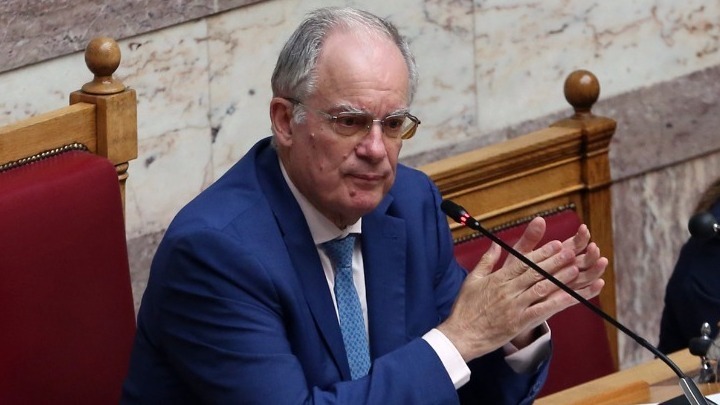 Η απάντηση Τασούλα στο ΠΑΣΟΚ για χρηματοδοτήσεις της Βουλής