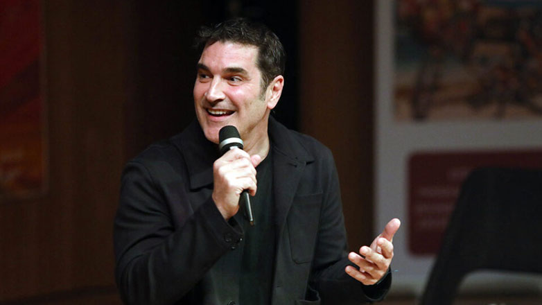 Ο Χριστόφορος Παπακαλιάτης σχολιάζει τις δηλώσεις του Άρη Σερβετάλη για τις εκτρώσεις