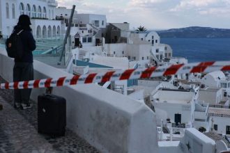 Σαντορίνη: Νέο 5αρι τα ξημερώματα "ταρακούνησε" το νησί - Κλειστά τα σχολεία