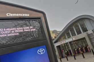 Βρυξέλλες: Αναζητούν τους ένοπλους που άνοιξαν πυρ έξω από τον σταθμό του μετρό