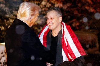 Μαρκ Φόγκελ: Απελευθερώθηκε από τη Ρωσία ο Αμερικανός δάσκαλος - Ανταλλαγή με τον Αλεξάντερ Βίνικ