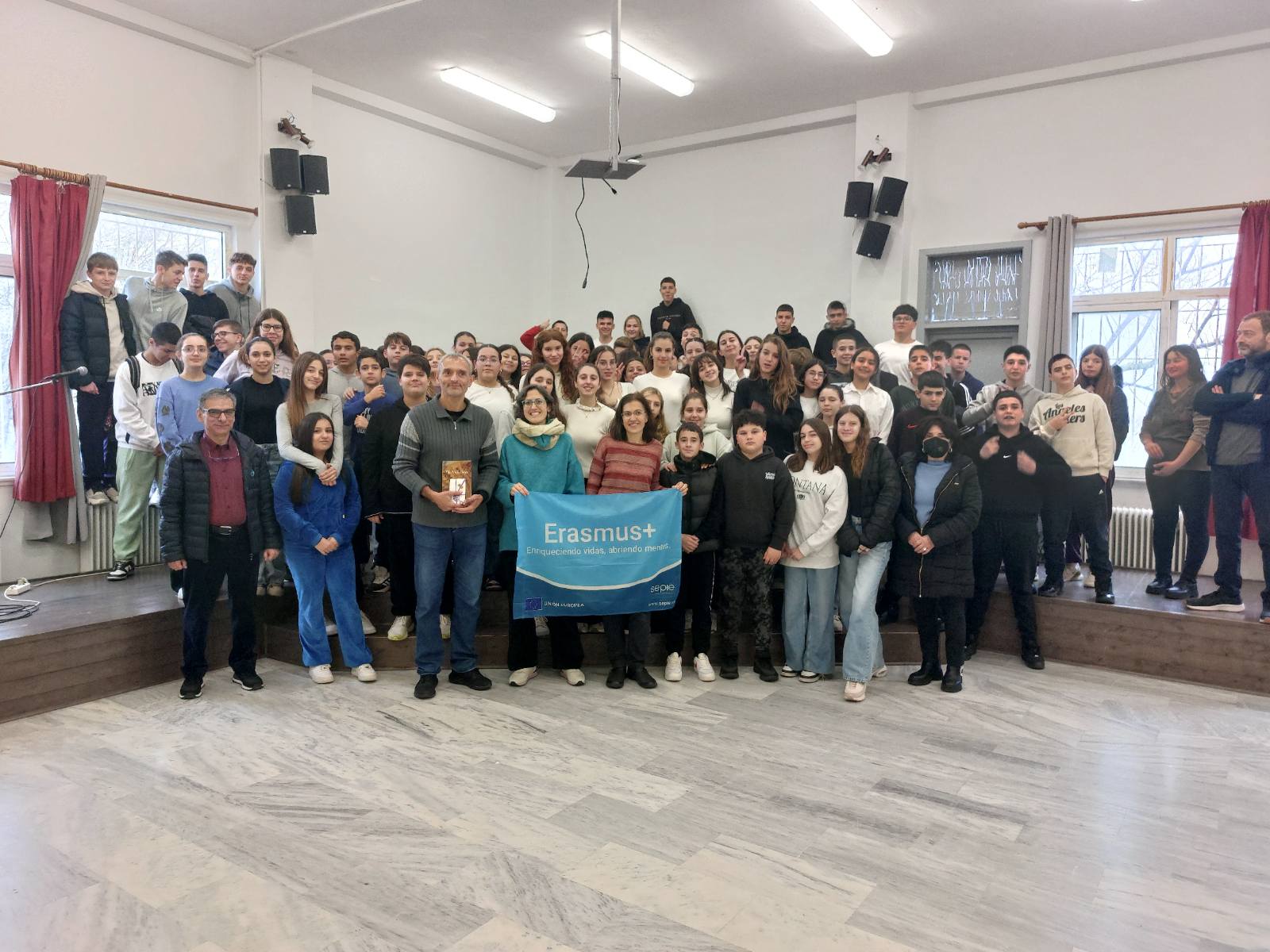 Πρόσκληση Ισπανίδων εκπ/κών στο Γυμνάσιο Σαραβαλίου για Job Shadowing