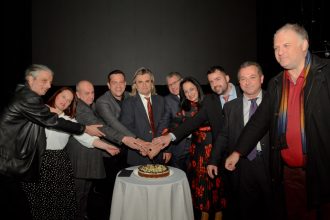 Χόρεψαν και έκοψαν την πίτα τους οι δάσκαλοι - ΦΩΤΟ
