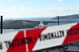 Σαντορίνη: Ολονύχτιος «χορός» με τα Ρίχτερ - 8 σεισμοί σε μισή ώρα