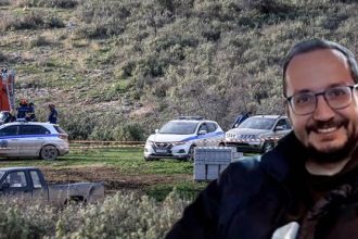 Όλα τα ενδεχόμενα ανοιχτά για τον θάνατο του Βασίλη Καλογήρου - Σήμερα η κηδεία του