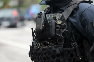 Πάτρα: Κακουργηματική δίωξη στον 35χρονο πιστολέρο της νύχτας