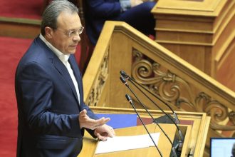 ΣΥΡΙΖΑ για τα Τέμπη: "Ο πρωθυπουργός να μην κρύβεται και να έρθει στη Βουλή να απολογηθεί"