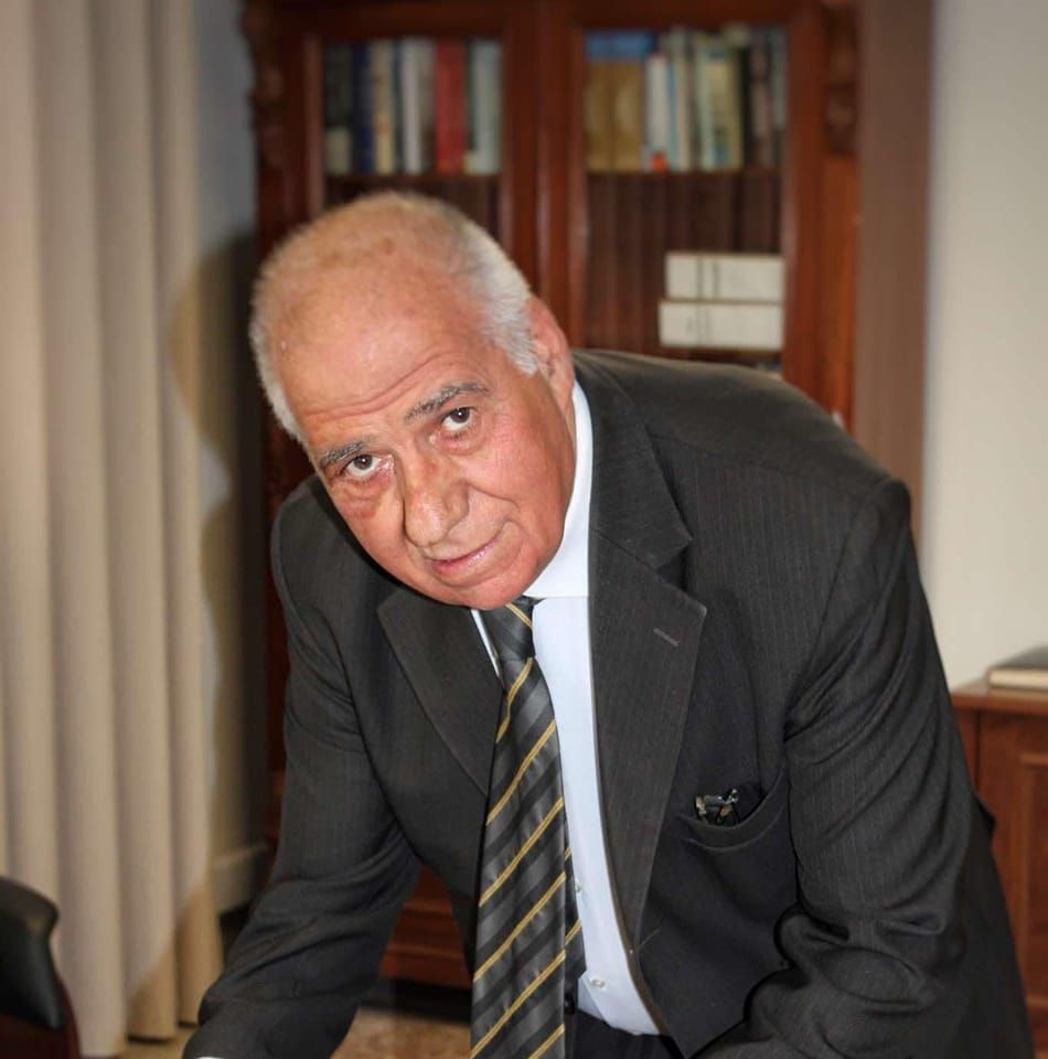 Ερώτηση Θόδωρου Ξυλιά στο Δήμαρχο Πατρέων για κατασκευές σε παραλίες