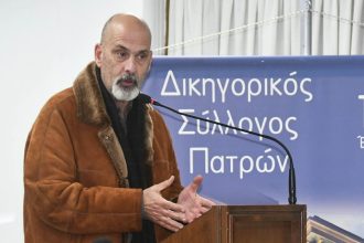 Χαράλαμπος Μπονάνος: Αναμνήσεις από την πίτα των δικηγόρων