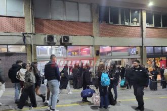 Πάτρα: Ο "παλμός" του Καρναβαλιού "χτυπά" δυνατά! Χιλιάδες επισκέπτες μέσω των ΚΤΕΛ στην αχαϊκή πρωτεύουσα (ΦΩΤΟ)