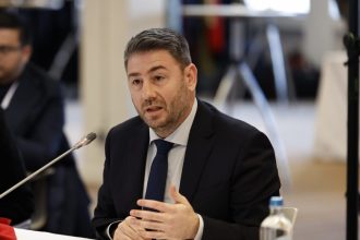 ΠΑΣΟΚ: Τρία μέτωπα κατά της κυβέρνησης για τα Τέμπη, στο στόχαστρο Τασούλας και Τριαντόπουλος