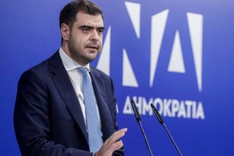 Μαρινάκης για Τριαντόπουλο: Παραιτήθηκε για λόγους αξιοπρέπειας