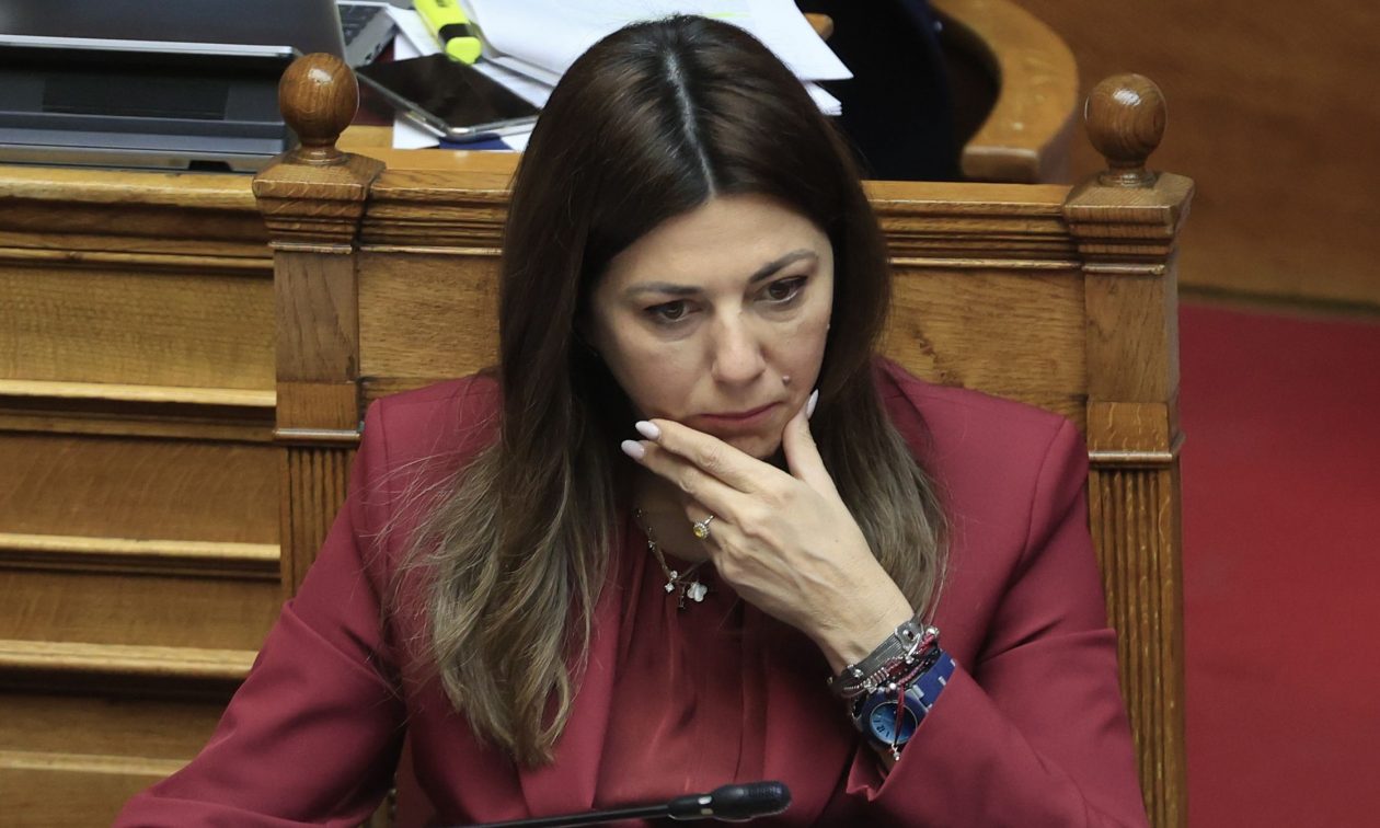 Ερωτευμένη η Σοφία Ζαχαράκη