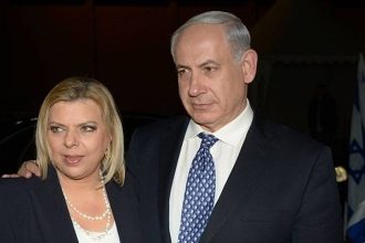 Ποινική έρευνα σε βάρος της συζύγου του Νετανιάχου