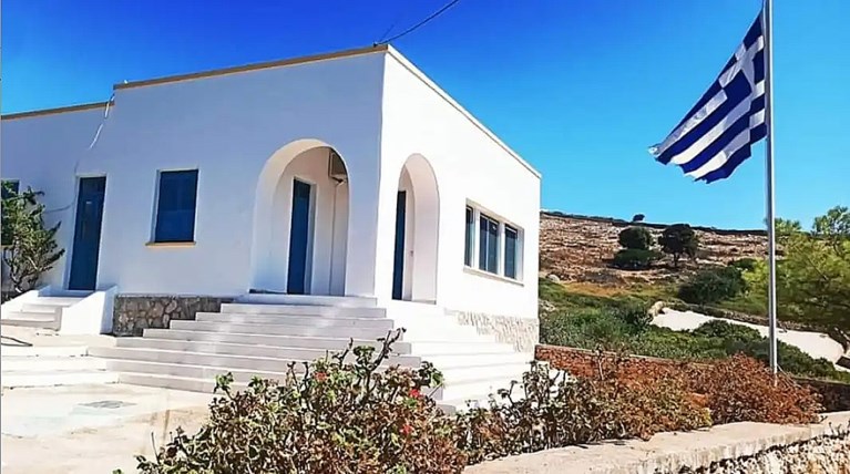 Αποφοιτά ο μοναδικός μαθητής από το σχολείο στους Αρκιούς